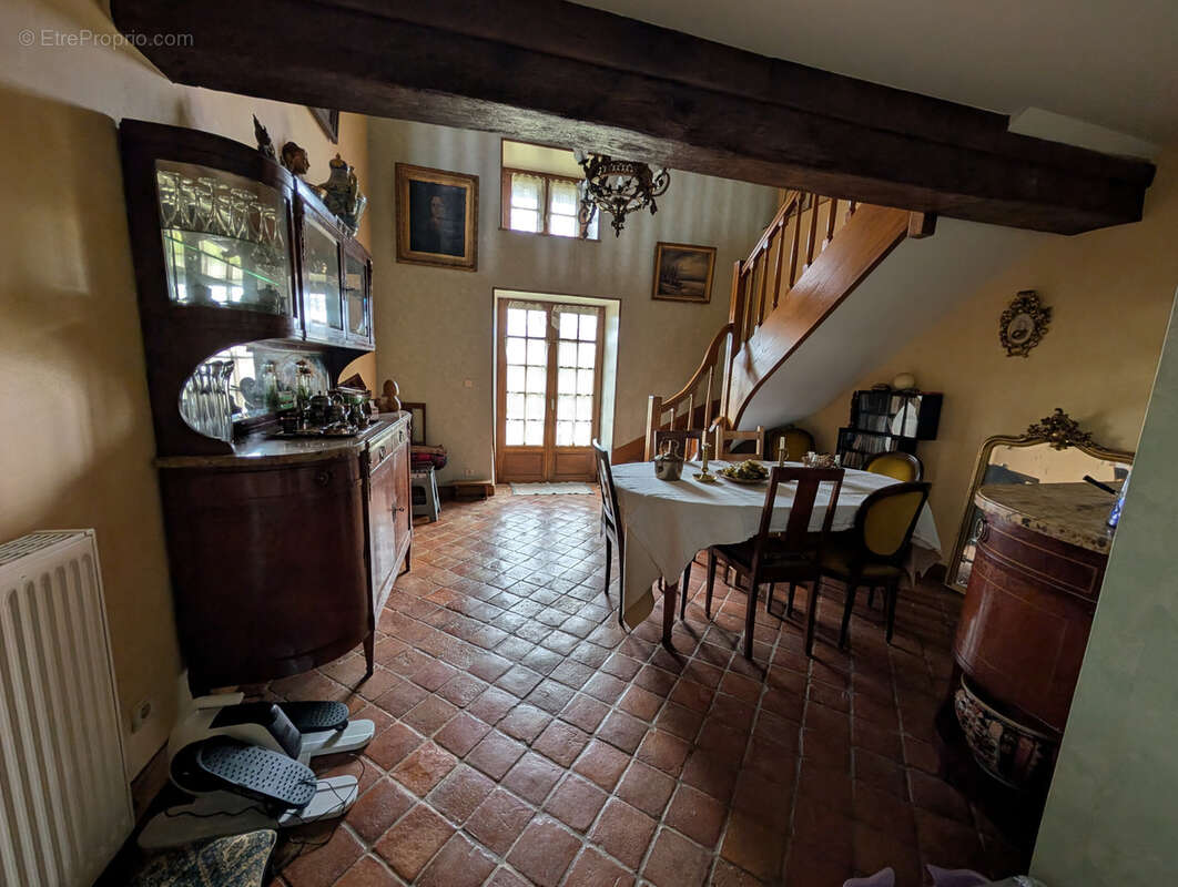 Maison à LONGECOURT-LES-CULETRE