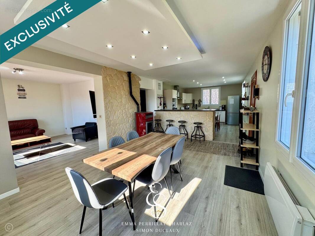 Photo 1 - Maison à SATILLIEU