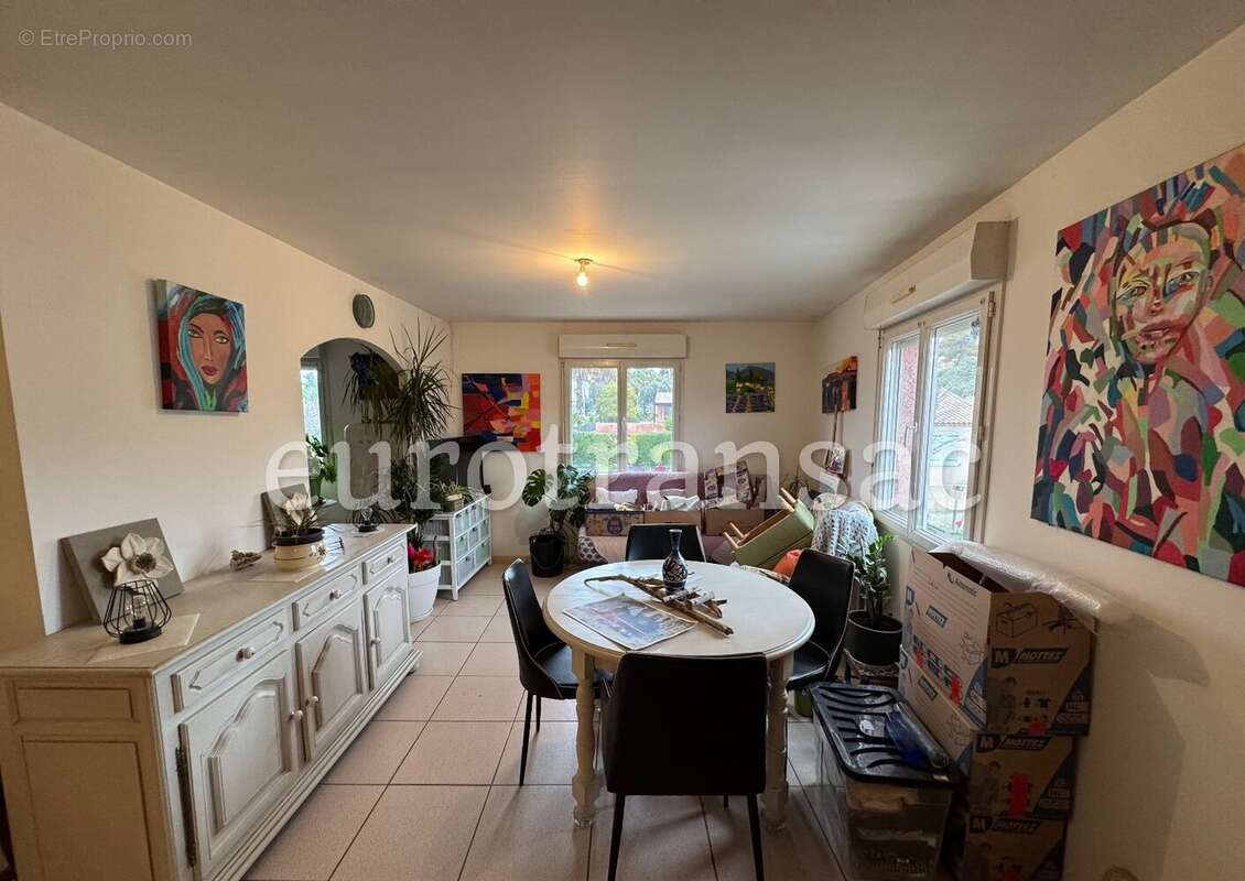 Maison à NEZIGNAN-L&#039;EVEQUE