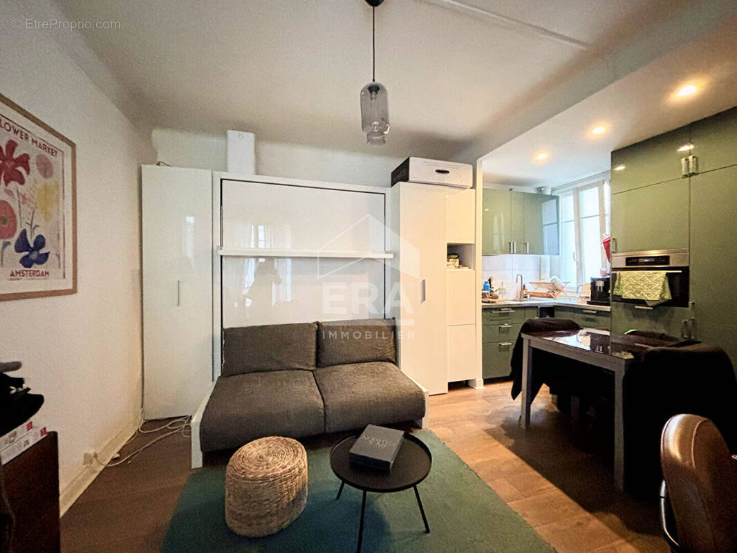 Appartement à LEVALLOIS-PERRET