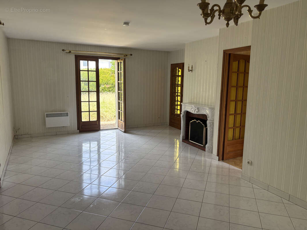 Vend Maison de plain pied sur sous sol - photo 2