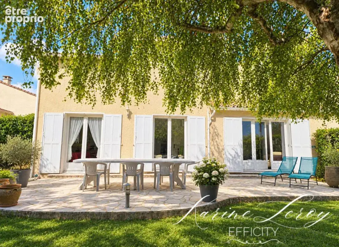 Maison 6 pièces 150 m² à vendre à Marly-La-Ville (95670) - photo 1