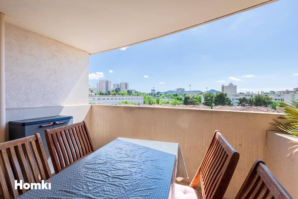 Appartement à MARSEILLE-10E