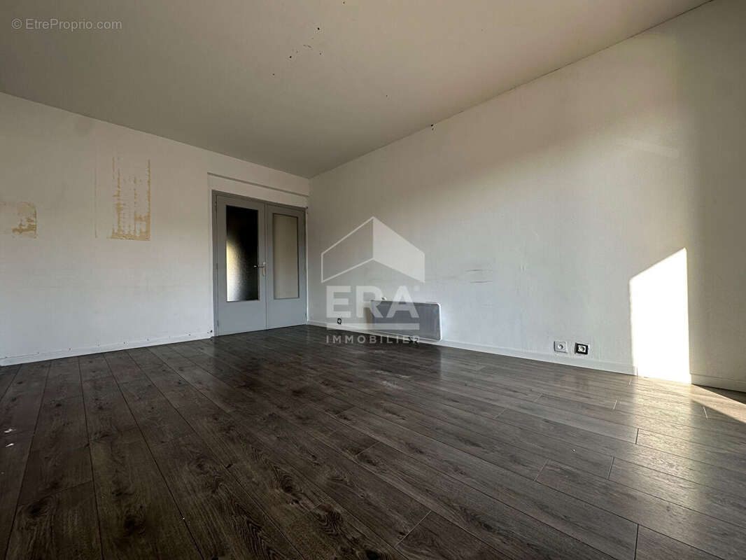 Appartement à VENCE