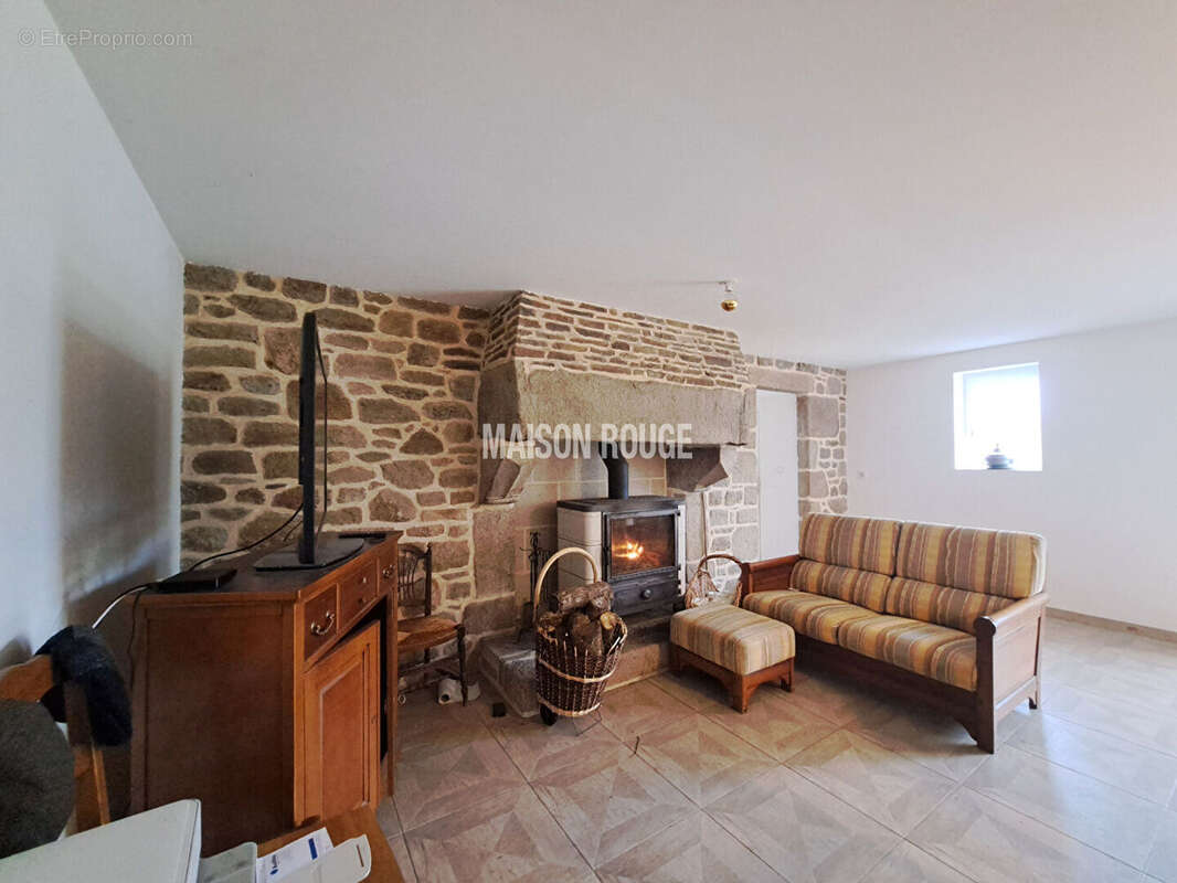 Maison à SAINT-POTAN