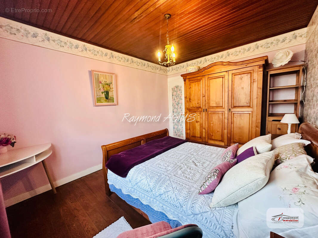 Charmante longère de vigneron avec studio, piscine et séchoir traditionnel - photo 22