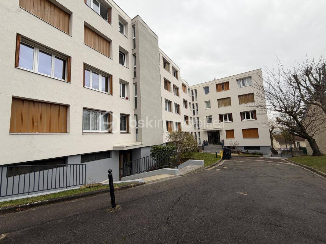 Appartement à CHAMPIGNY-SUR-MARNE