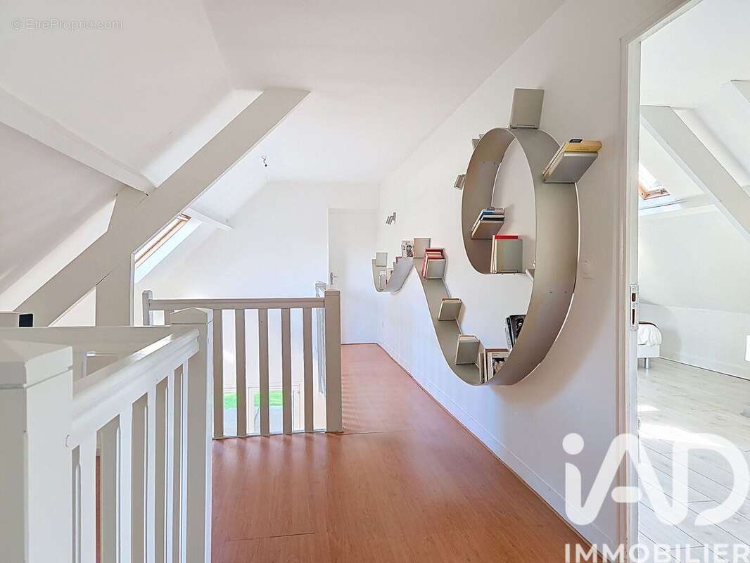 Photo 8 - Maison à MONT-SAINT-AIGNAN