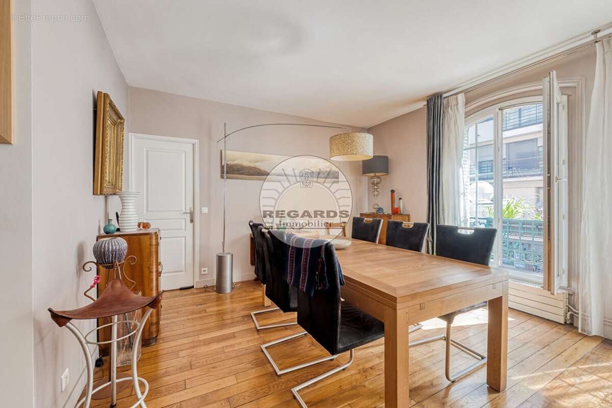 Appartement à MONTROUGE