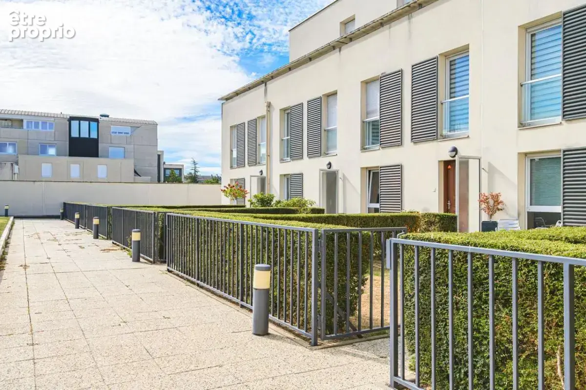 Centre ville type 5 avec double terrasse et jardin - photo 18