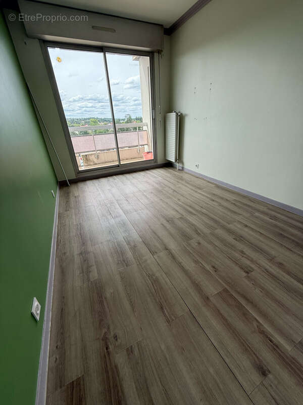 Appartement à BELLERIVE-SUR-ALLIER