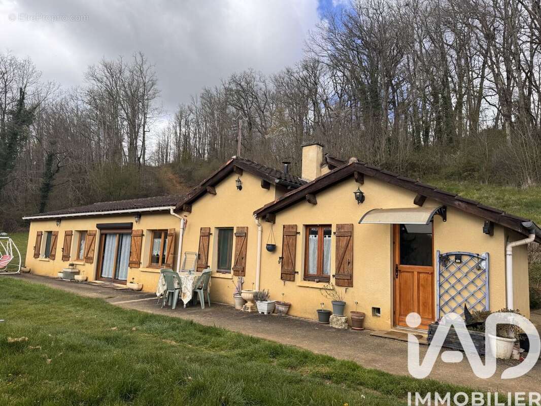 Photo 8 - Maison à SALVIAC
