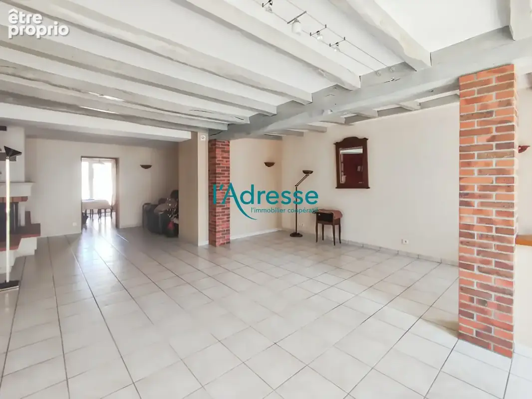 Maison Saint Laurent Des Autels 4 pièce(s) 134 m2 - photo 2