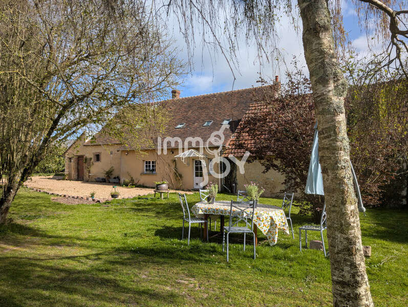 Secteur Mortagne au Perche, maison ancienne rénovée avec goût, jolie jardin, dépendance... - photo 2