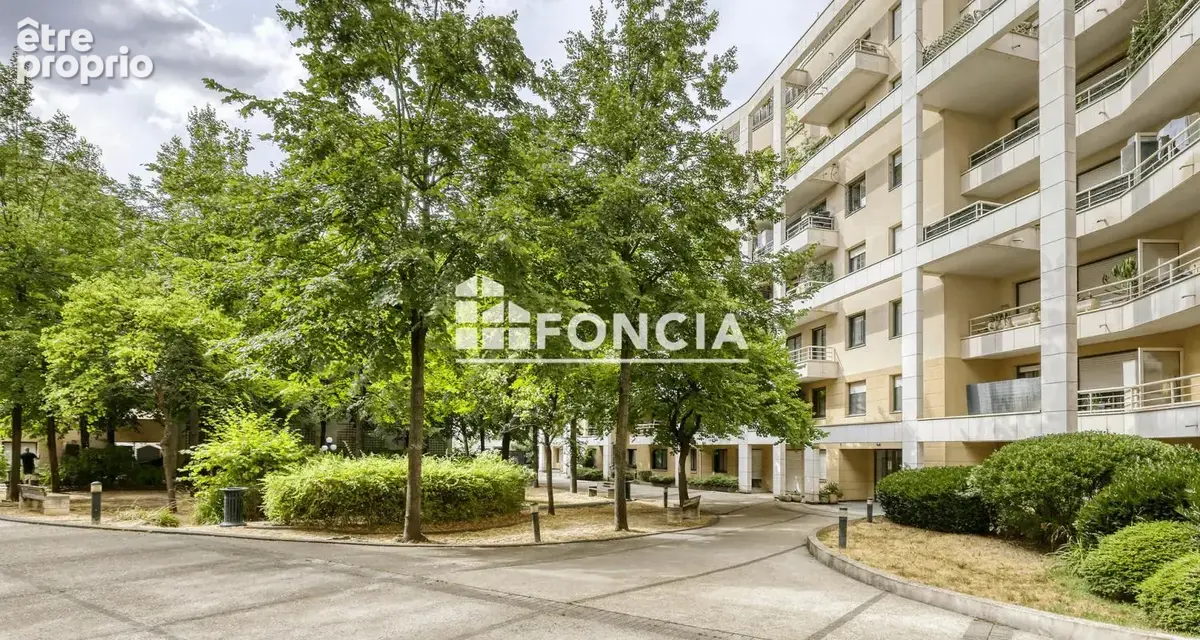 Trois pièces 68,34 m2 BALCON - PARIS 19e - photo 8