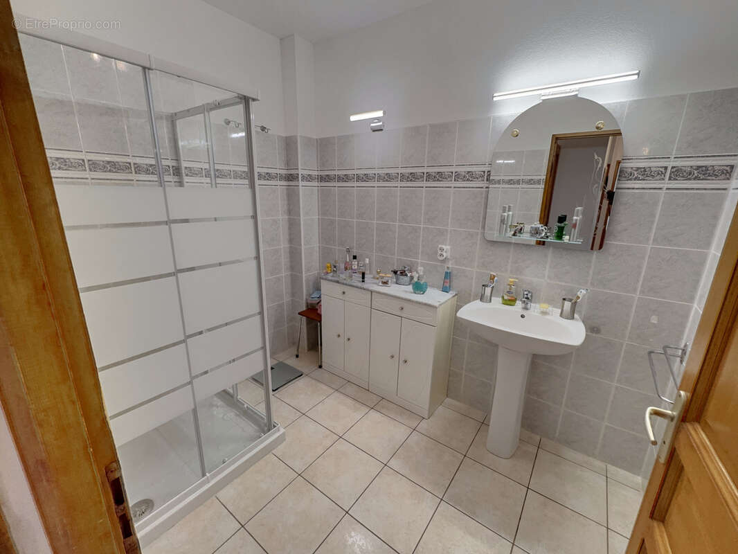 Appartement à SAN-NICOLAO