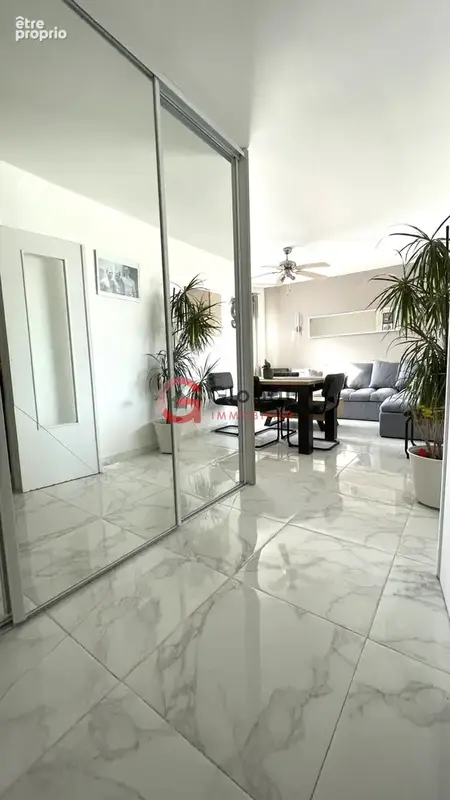 Grand Appartement de type 2 Centre-ville avec parking - photo 3