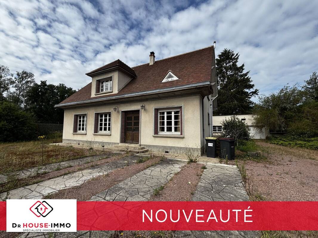 Maison à MARCILLY-EN-VILLETTE