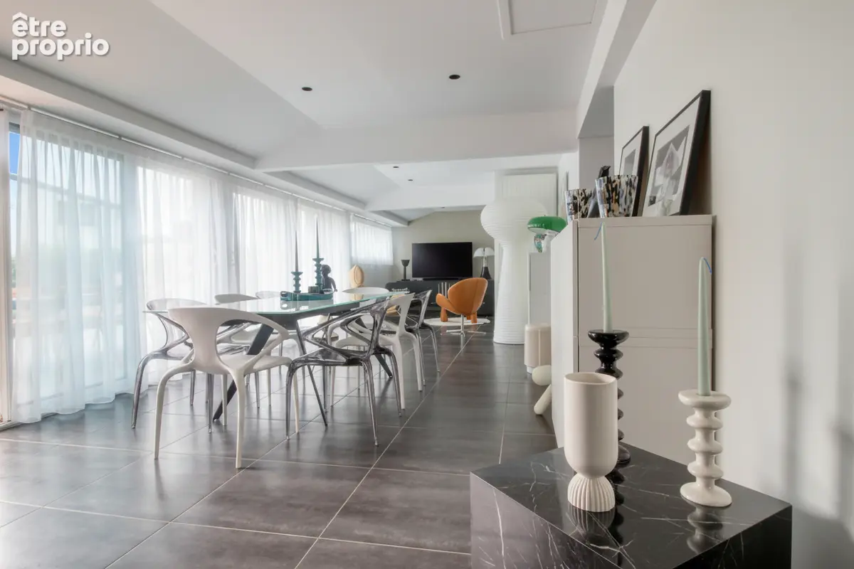 Cesson-sevigne - la menouriais - maison de 234 m² - espace de vie de  plus de  95 m² - terrain sud de 668 m² - piscine - photo 2