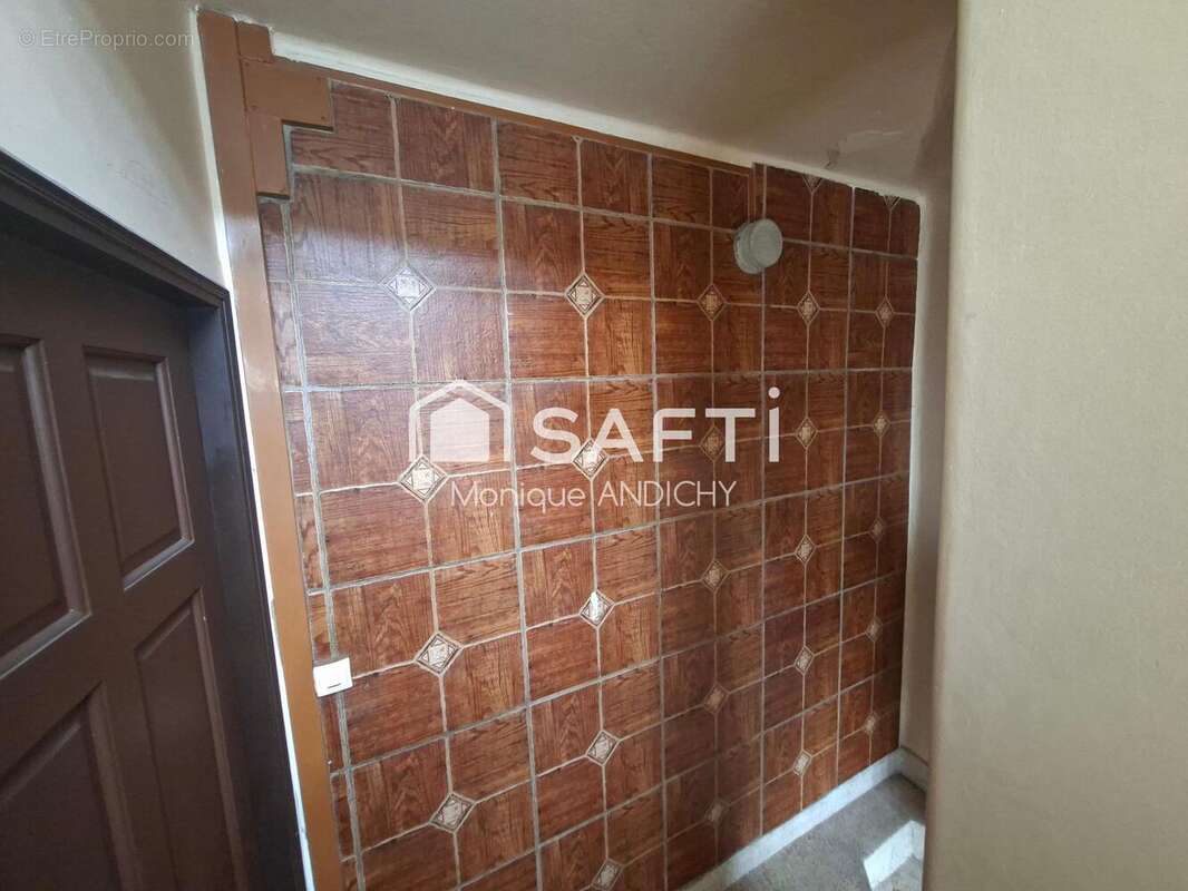 Appartement 100 m² à Fort-De-France  - photo 3