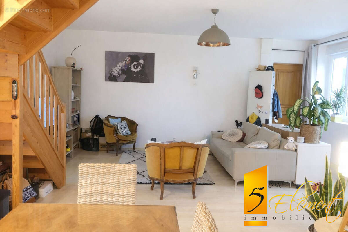 Appartement à CHAZAY-D'AZERGUES