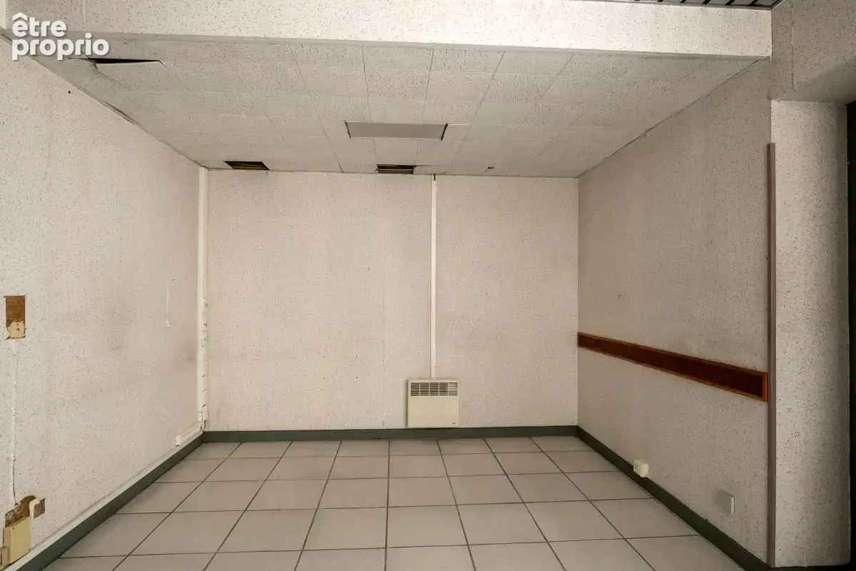 Bureaux en copropriété - 170 m² - Quimper (29) - photo 3