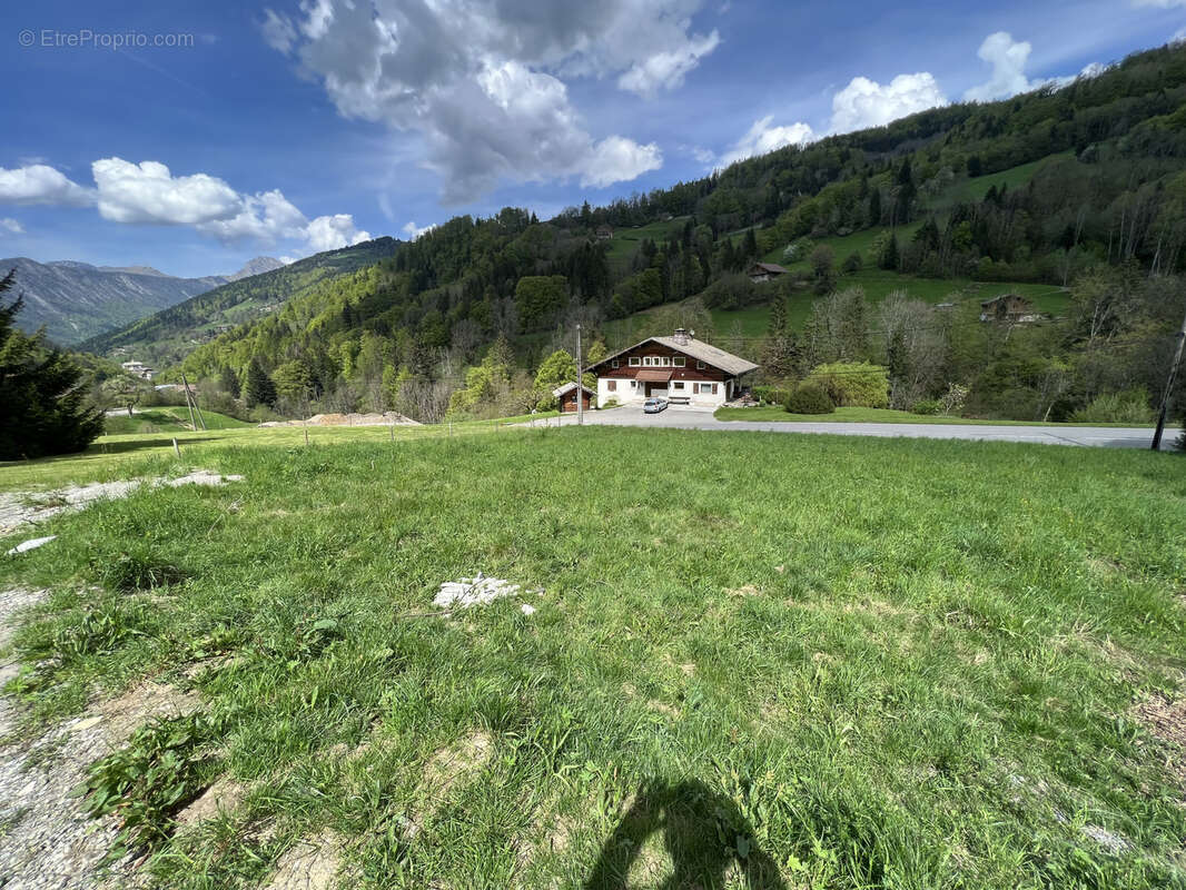 Terrain à LES CLEFS