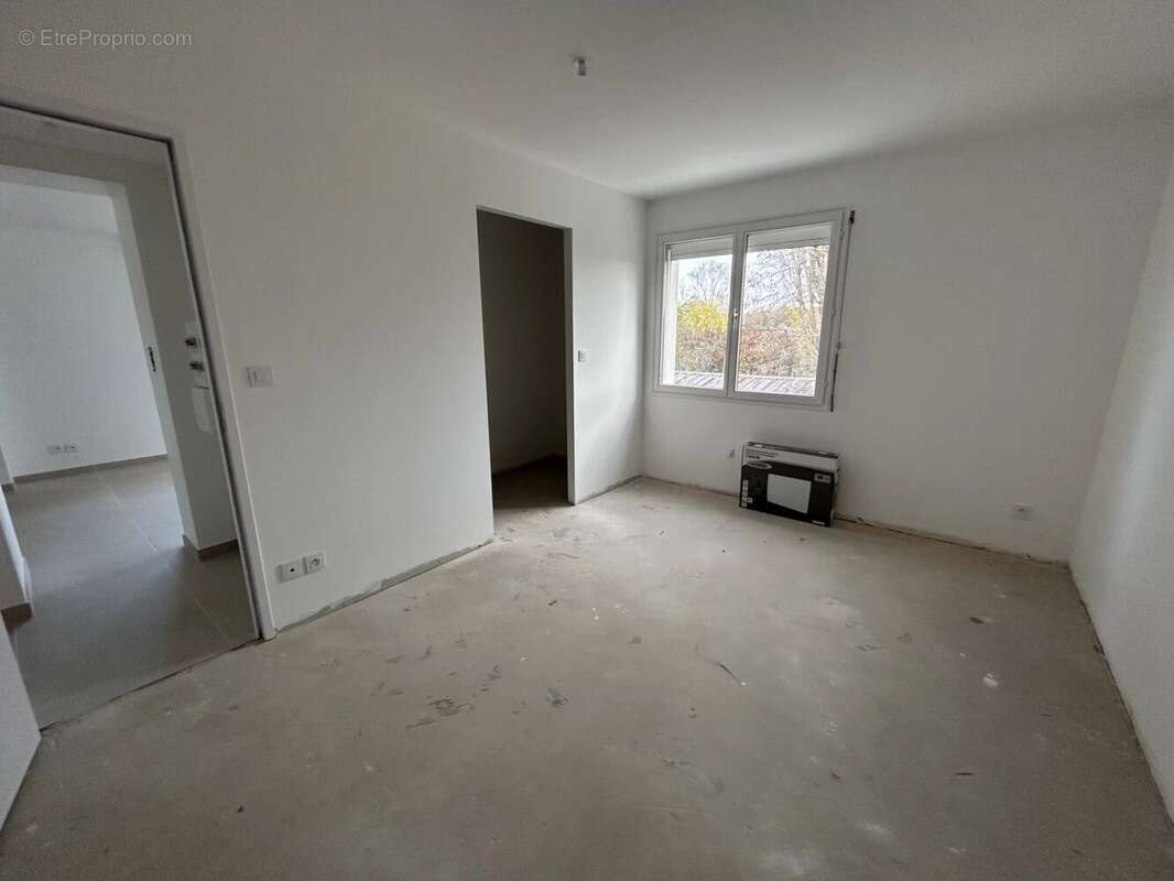 Appartement à SEMOY