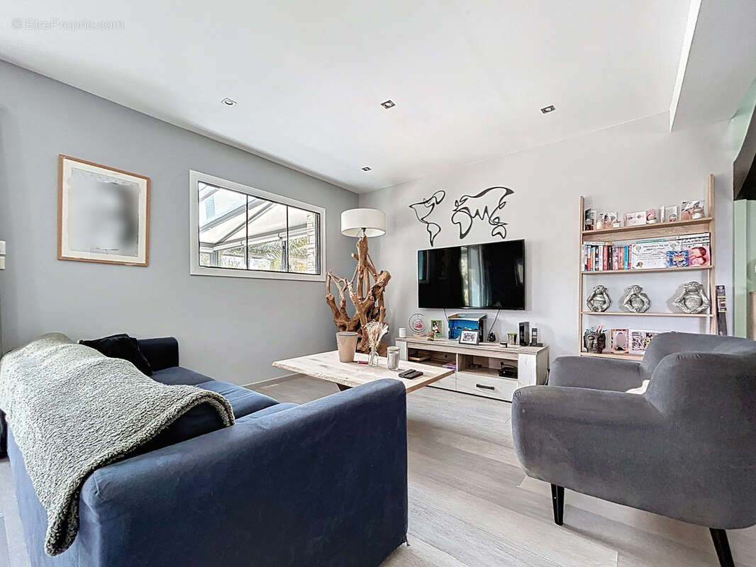 Maison à GOUVILLE-SUR-MER