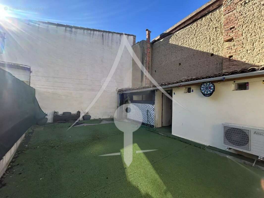Maison de village modernisée T5 avec Garage à vendre à Lavernose-Lacasse - photo 4