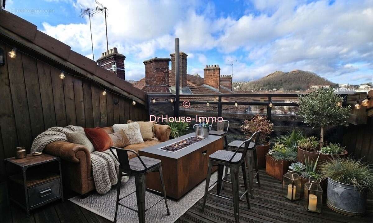 Appartement à SAINT-ETIENNE