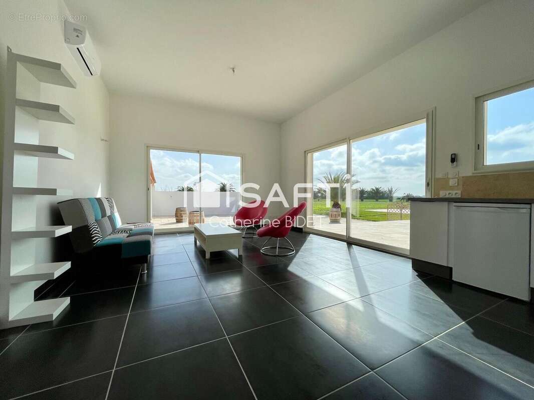 Photo 9 - Maison à AIMARGUES