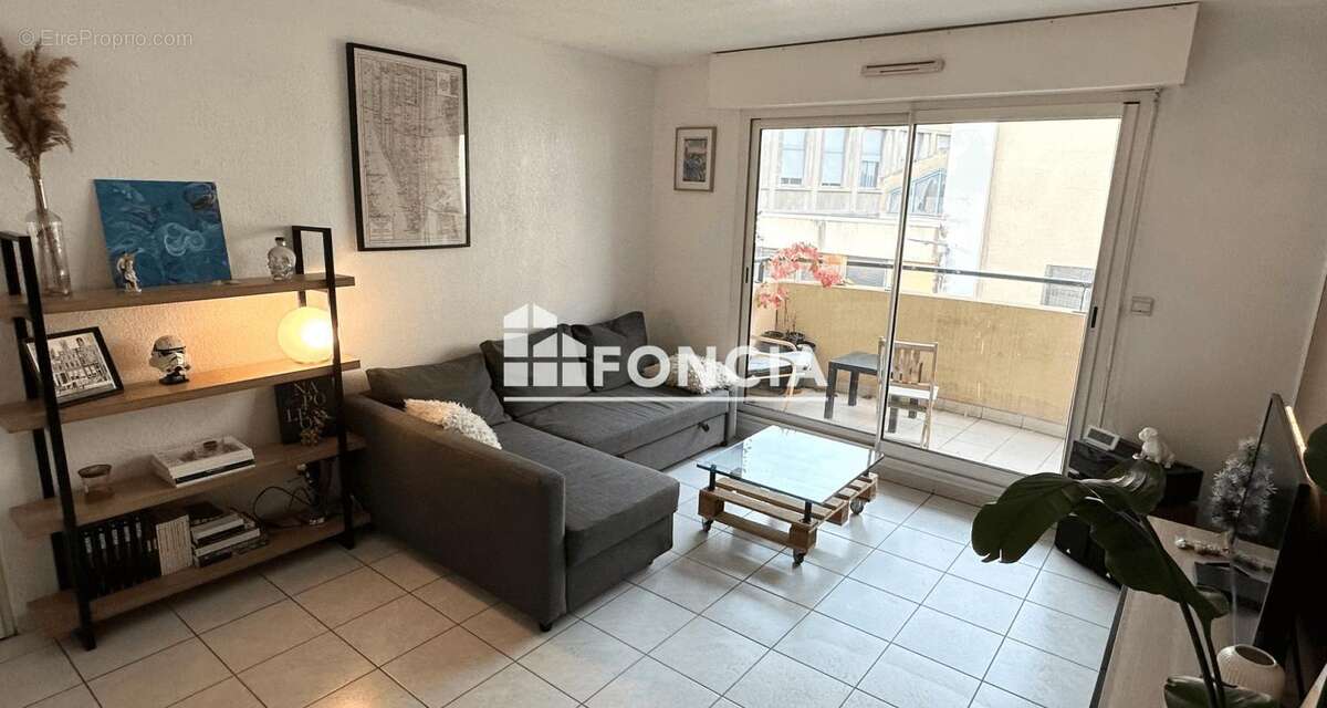 Appartement à NIMES