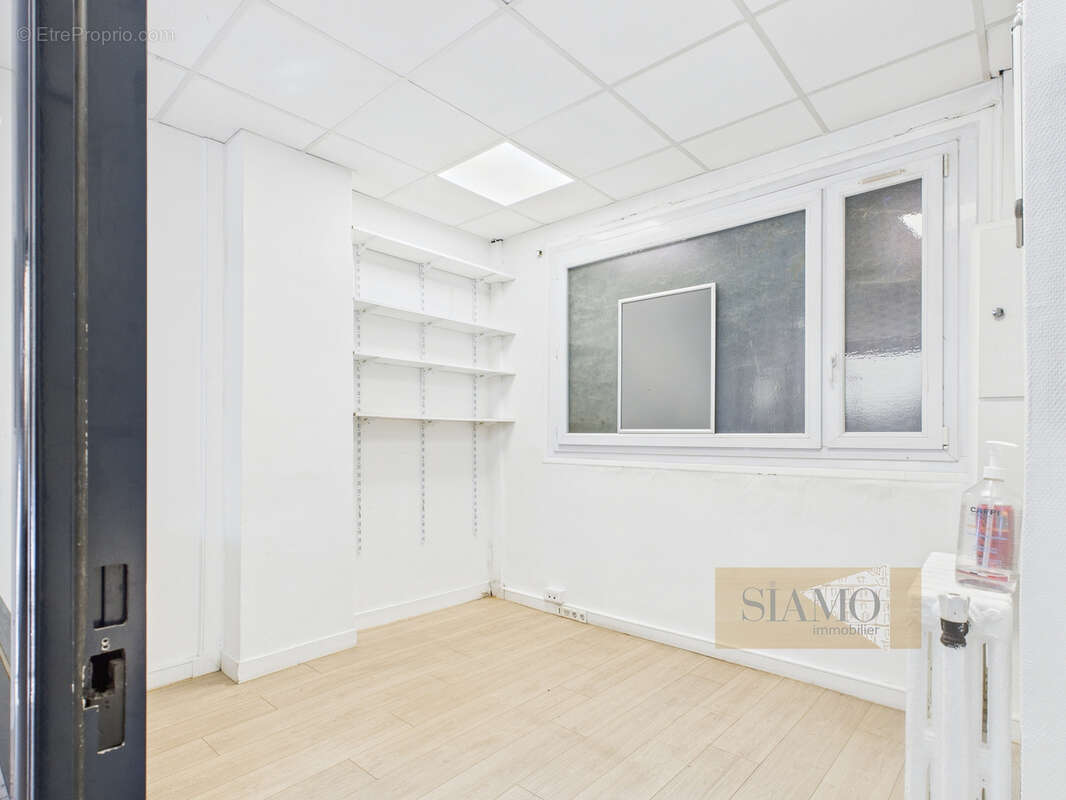 Autre à SAINT-MANDE