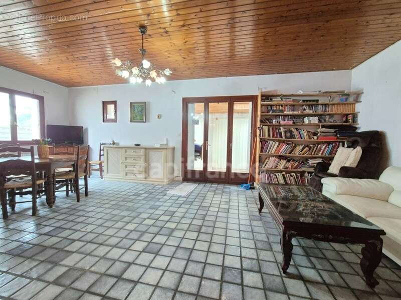 Maison à BARZAN