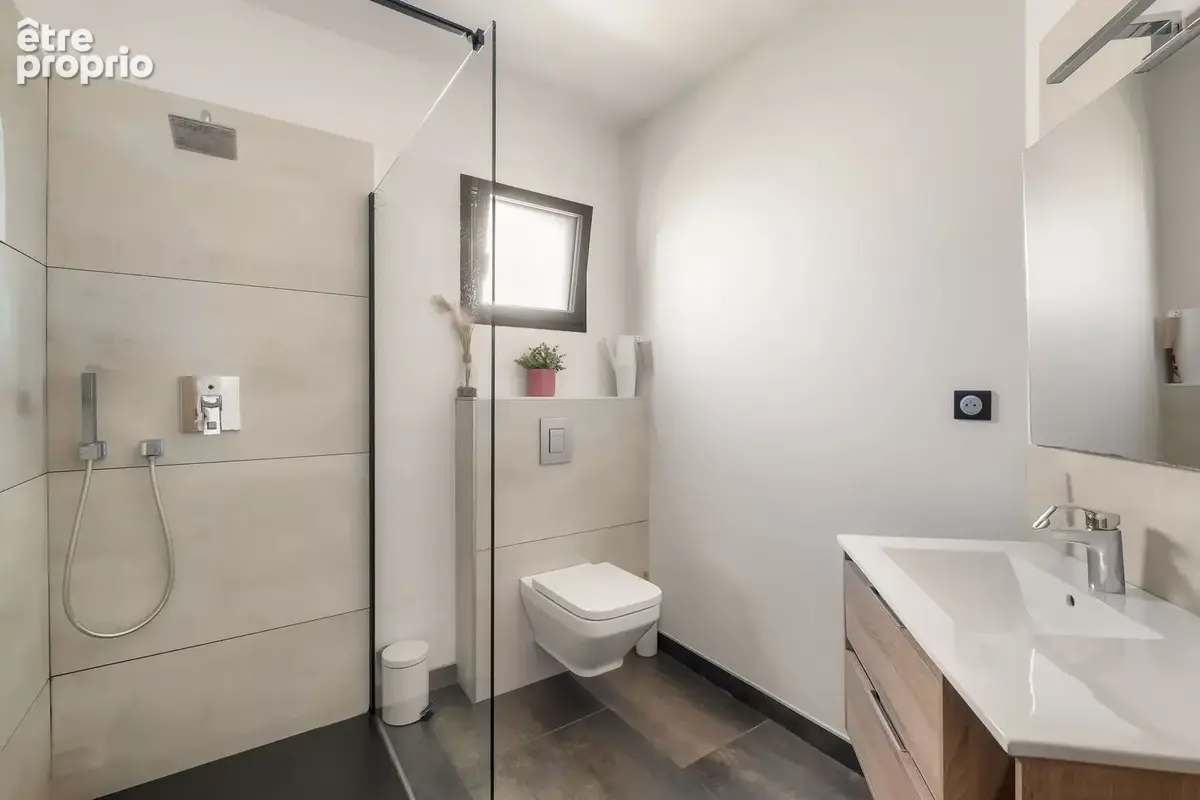 Maison t5 de 244 m2 - photo 14