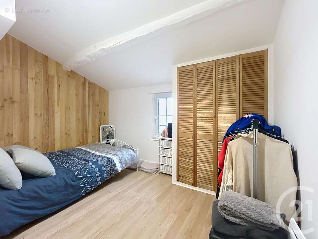 Maison à SAINT-AMAND-SUR-FION