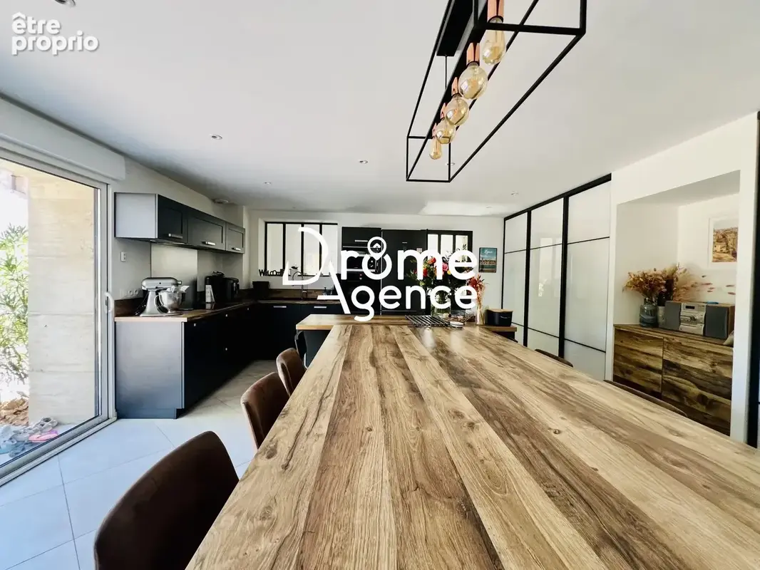 Maison 7 pièces 200 m² à vendre à Chateauneuf-Sur-Isere (26300) - photo 6