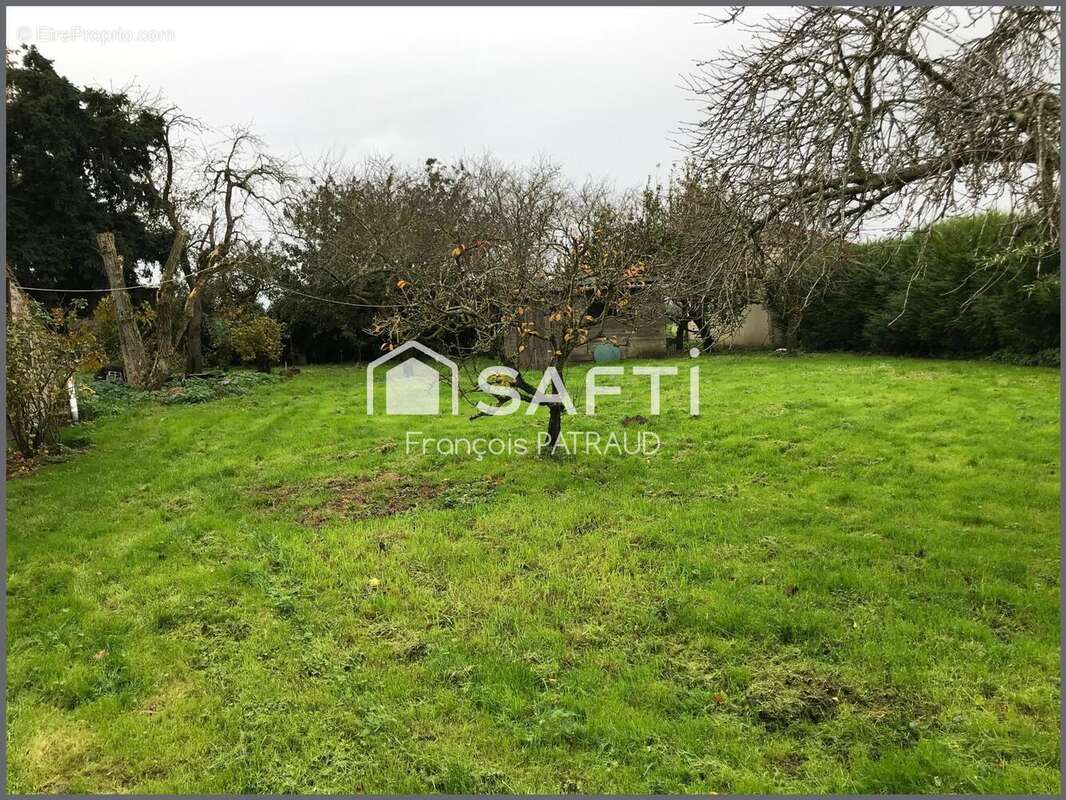 Photo 2 - Terrain à MONDONVILLE-SAINT-JEAN