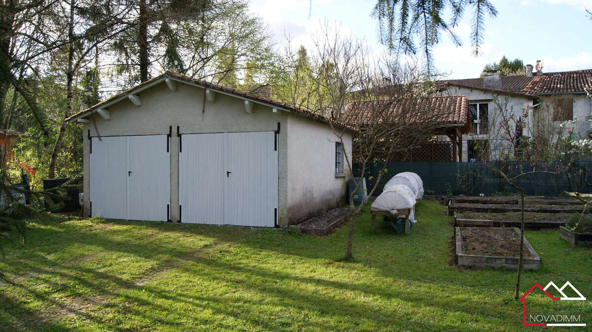 Maison à RIBERAC