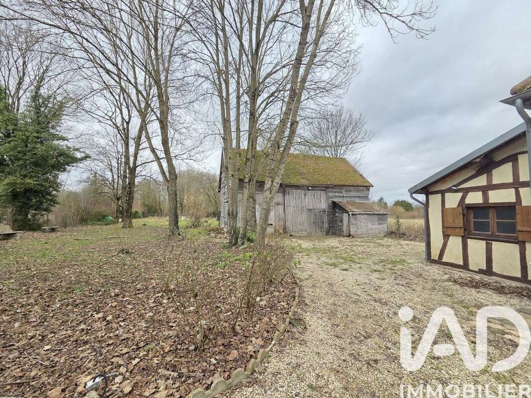 Maison 161 m² à Rilly-Sainte-Syre  - photo 8