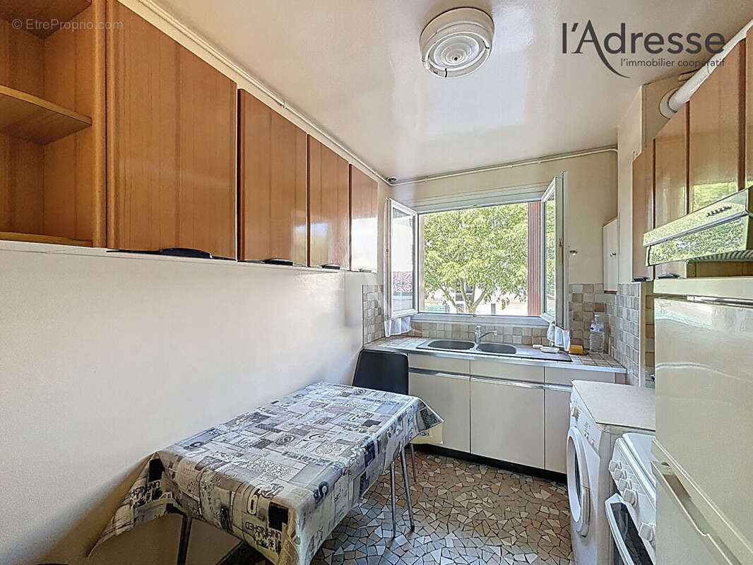 Appartement à SURESNES