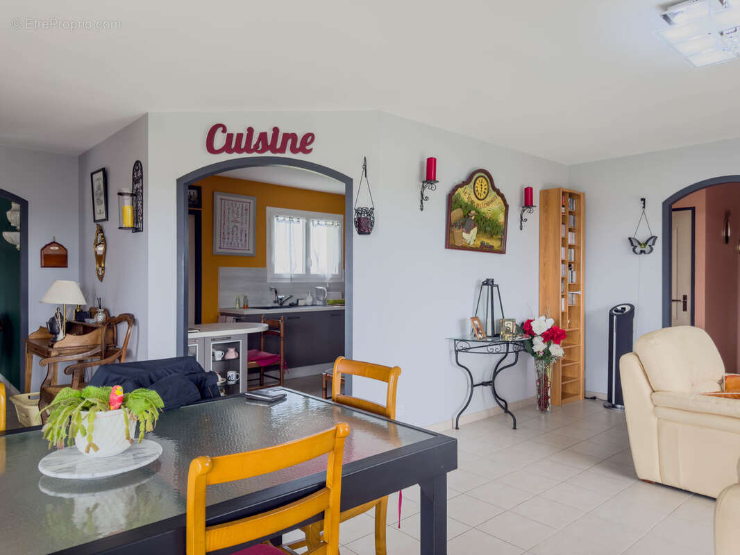 Maison à SAINT-PAUL-LIZONNE