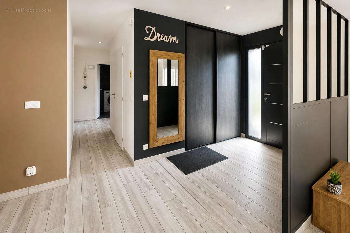 Maison moderne PLAIN PIED de 5 pièces de 110 m² à Crouy-en-Thelle (60) - photo 13