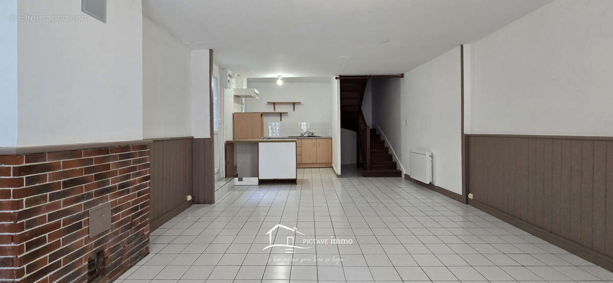 Appartement à LUSIGNAN