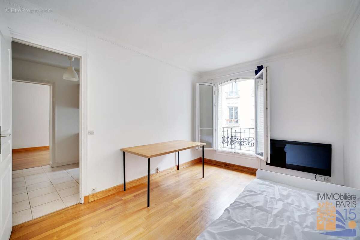 Appartement à PARIS-15E