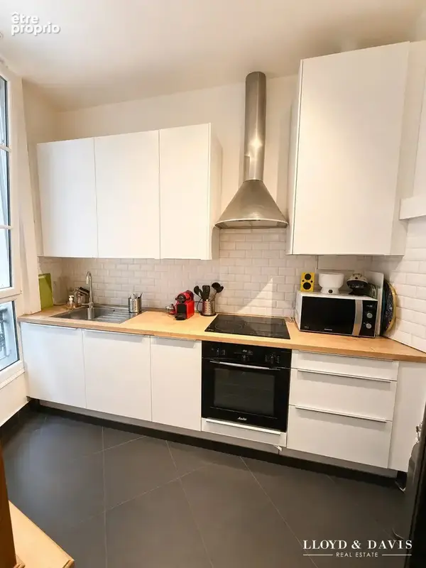 Appartement 63 m² à Paris-10e  - photo 4