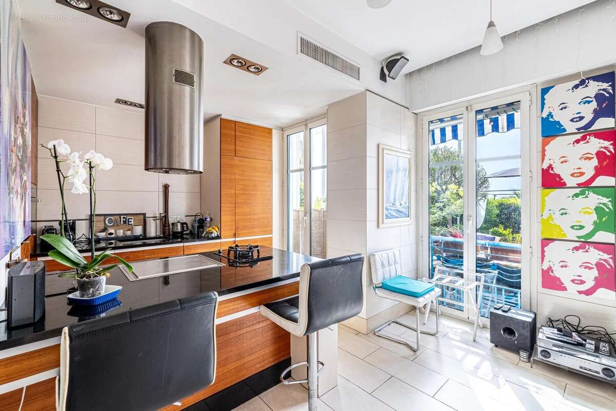 Appartement à NICE
