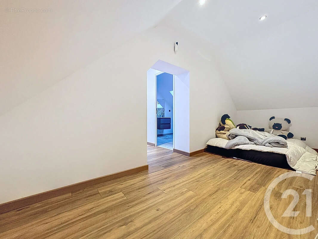 Maison 141 m² à Villacerf  - photo 12