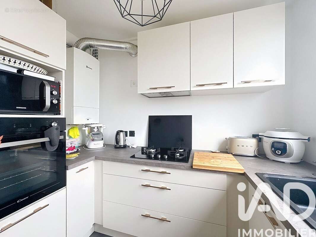 Photo 7 - Appartement à LA GARENNE-COLOMBES
